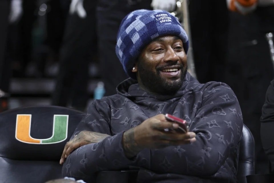 被送往华盛, 沃尔于周三, AA